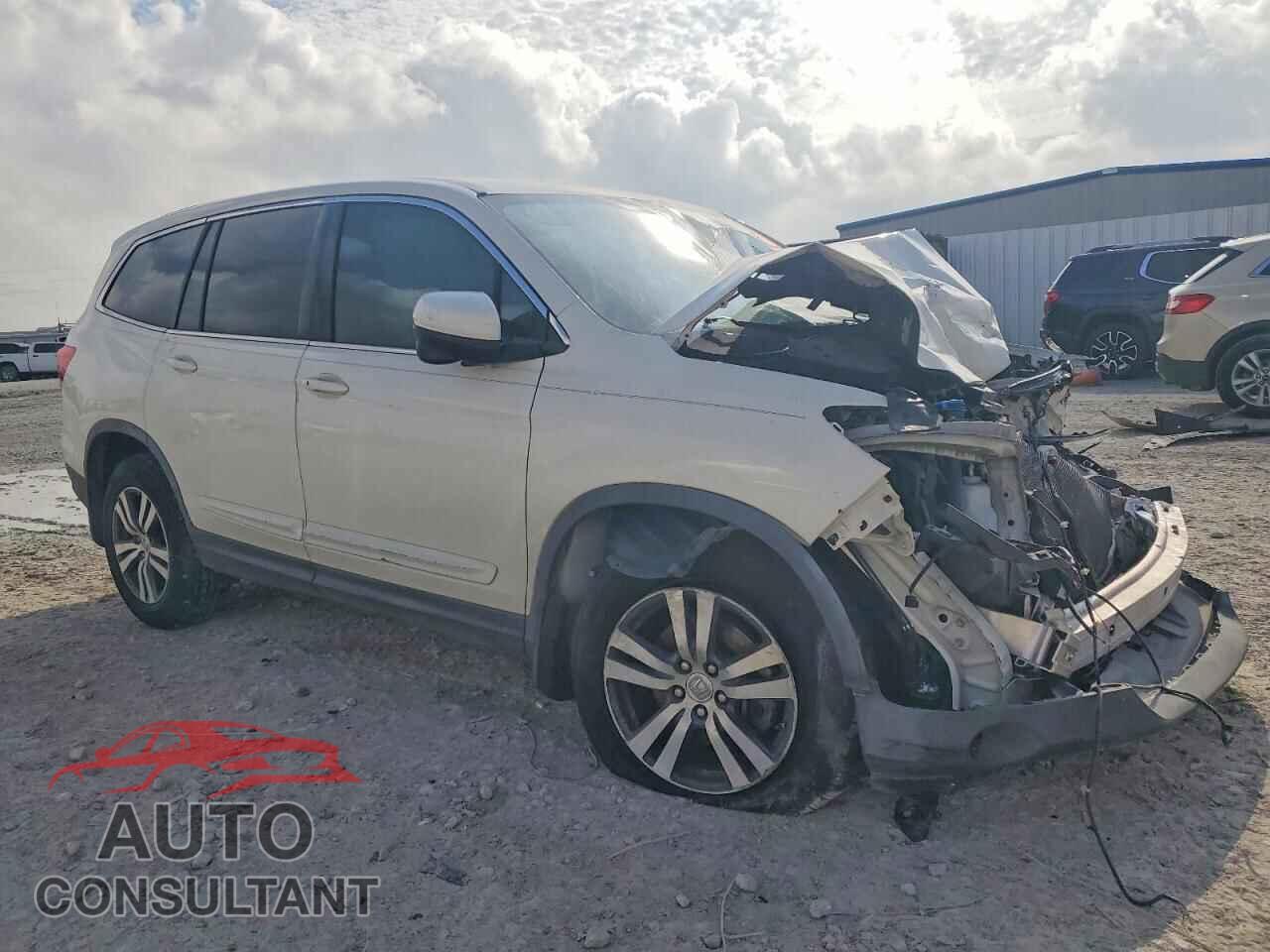 HONDA PILOT 2016 - 5FNYF5H35GB016011