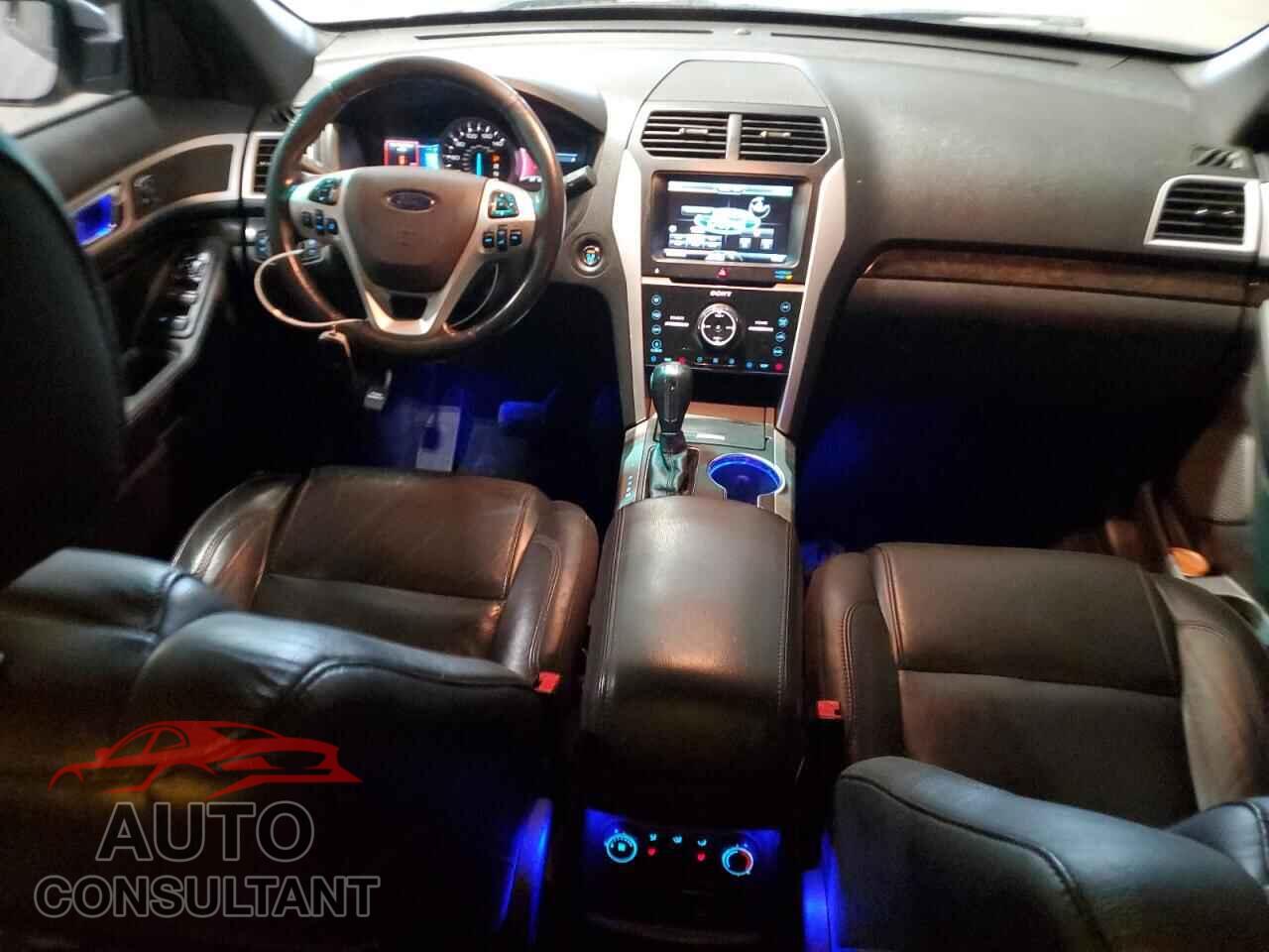 FORD EXPLORER 2015 - 1FM5K8F82FGB74742