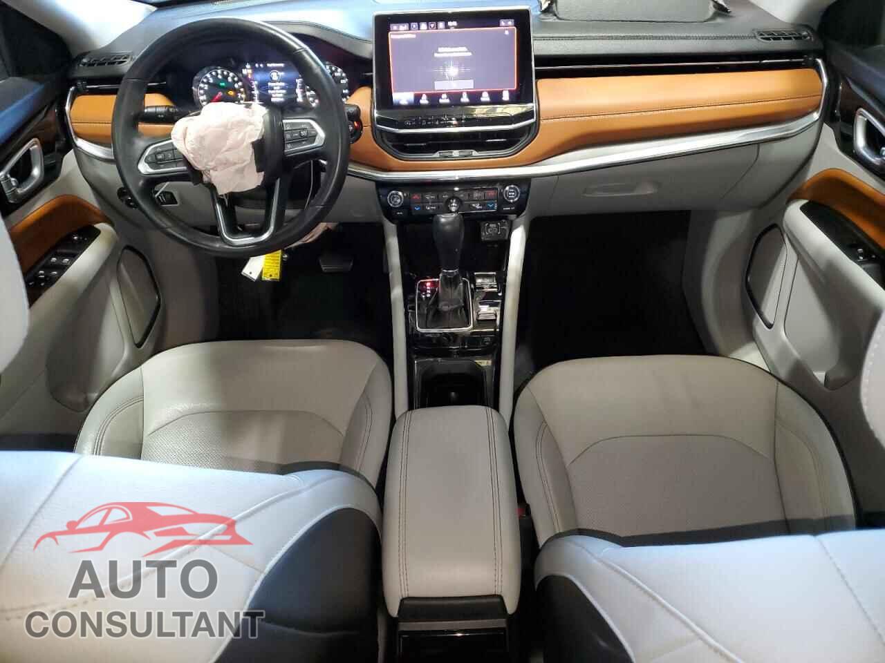 JEEP COMPASS 2022 - 3C4NJDCB8NT200545