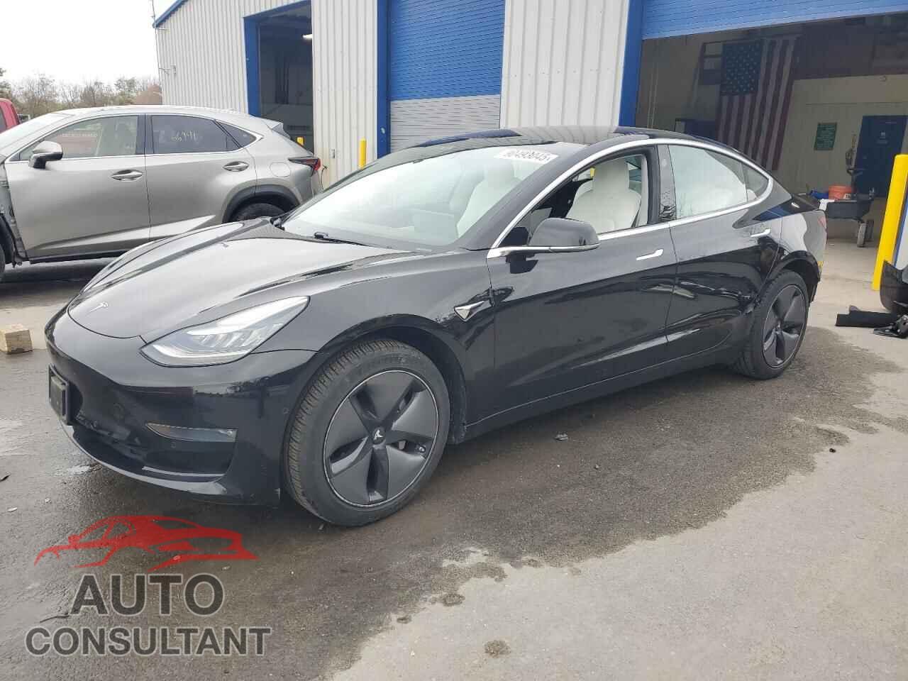 TESLA MODEL 3 2018 - 5YJ3E1EA4JF155191