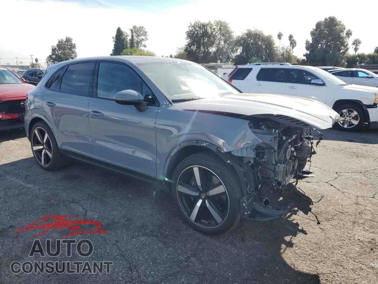 PORSCHE CAYENNE 2024 - WP1AA2AY2RDA07098