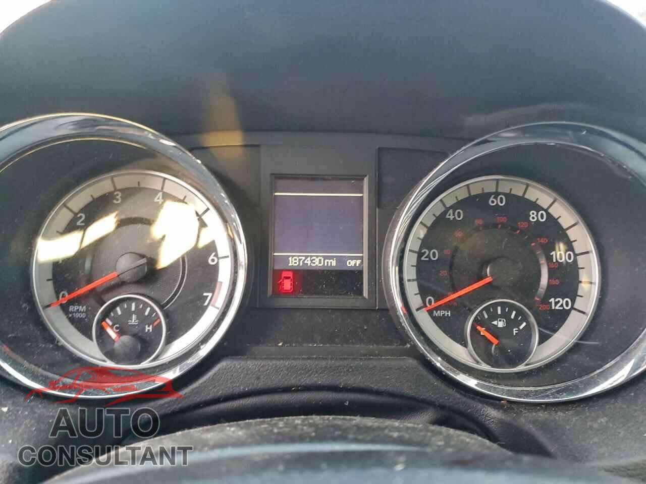 DODGE CARAVAN 2017 - 2C4RDGEG9HR798820