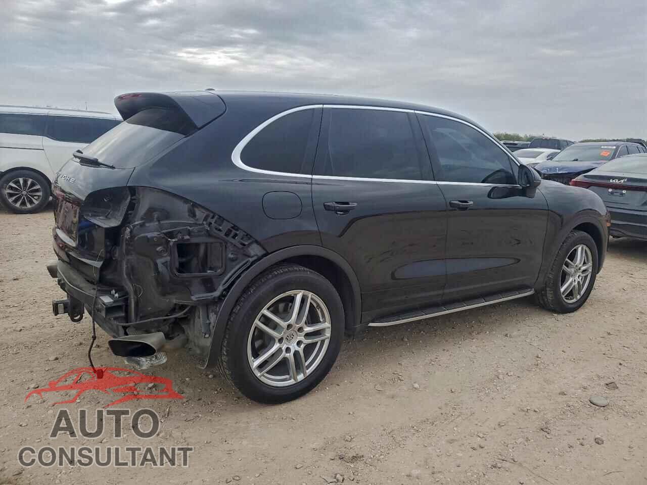 PORSCHE CAYENNE 2016 - WP1AA2A21GLA00710