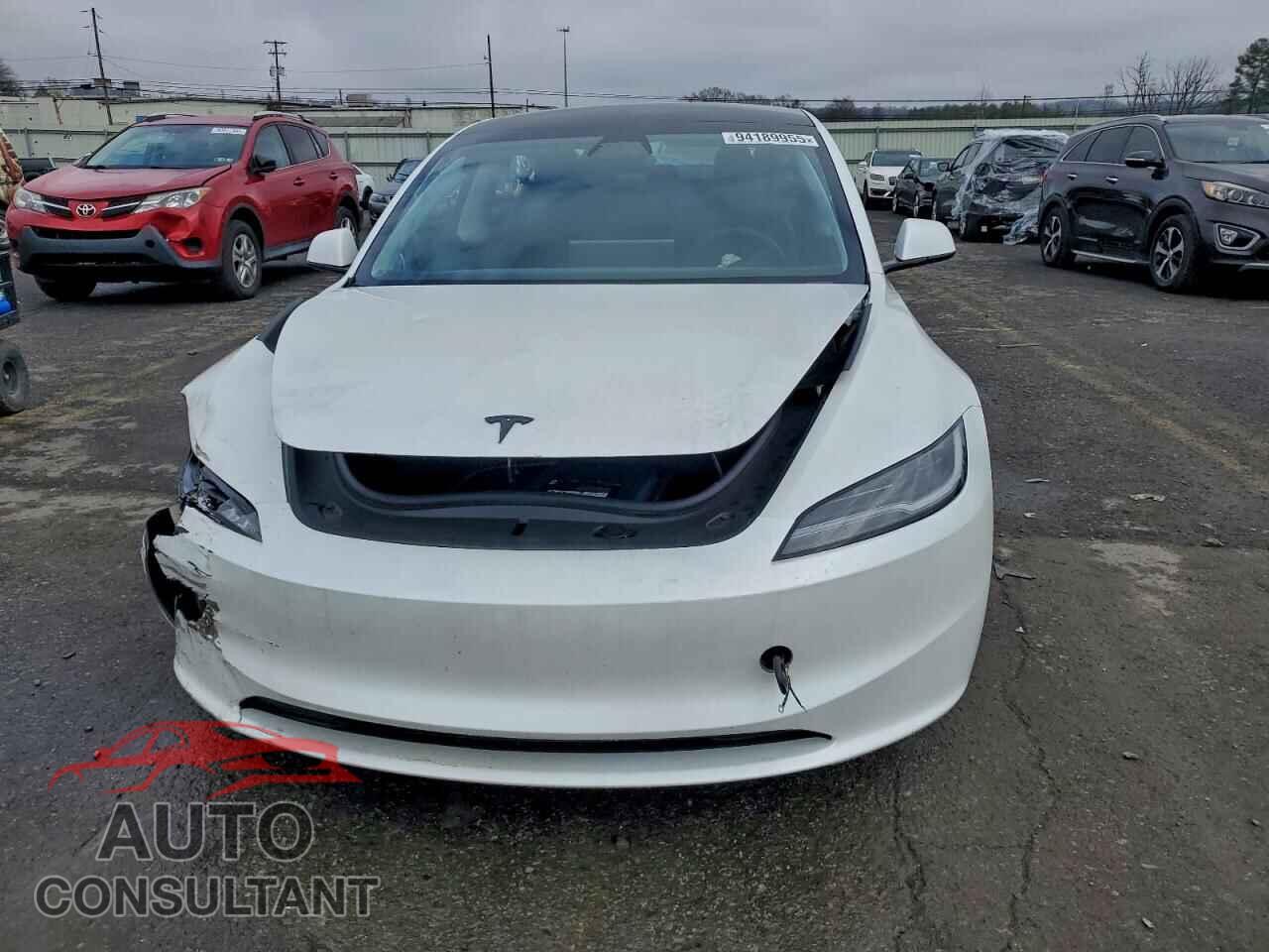 TESLA MODEL 3 2025 - 5YJ3E1EA0SF961787