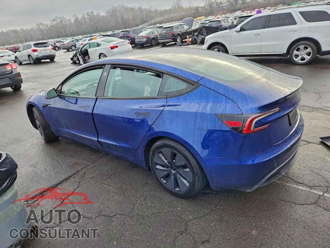 TESLA MODEL 3 2025 - 5YJ3E1EB2SF906265