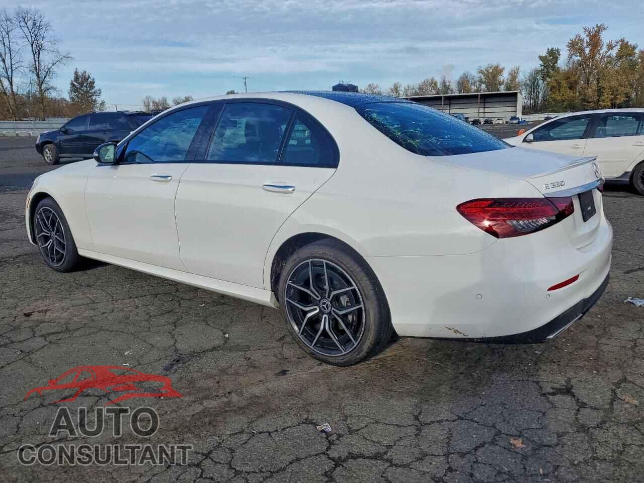 MERCEDES-BENZ E-CLASS 2023 - W1KZF8EB7PB110062