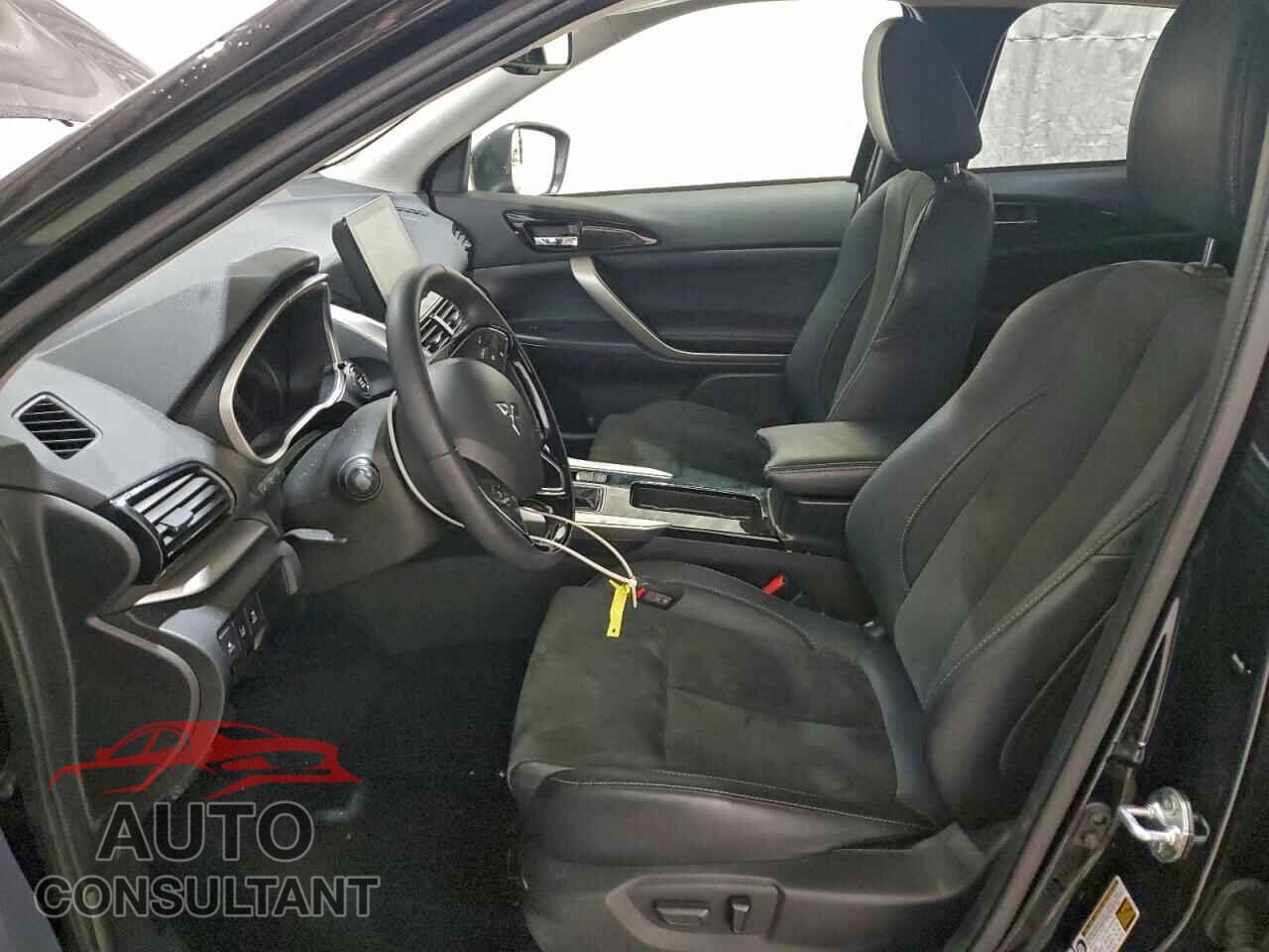 MITSUBISHI ECLIPSE 2025 - JA4ATWAA9SZ034565