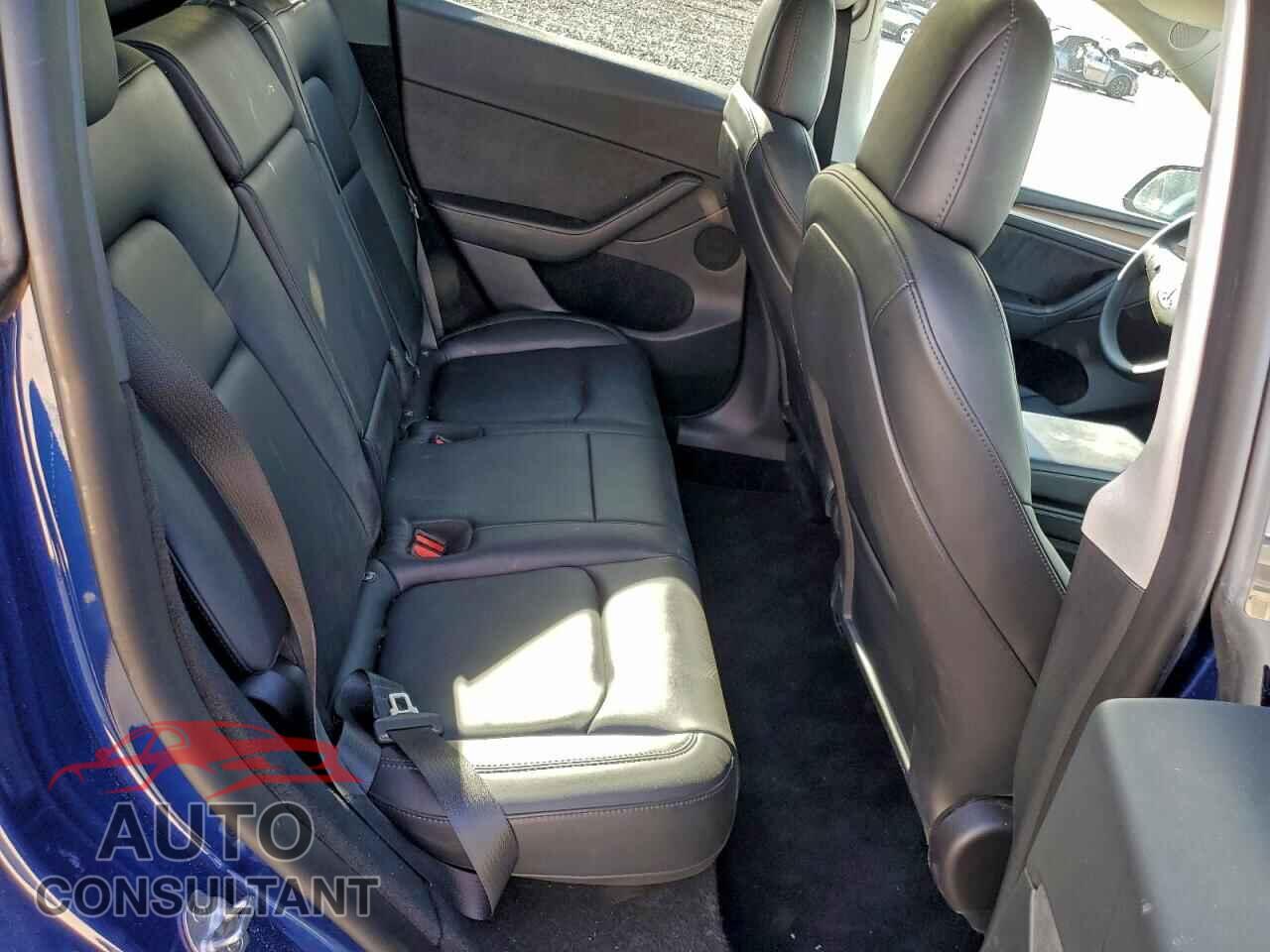 TESLA MODEL Y 2023 - 7SAYGDEEXPF609489
