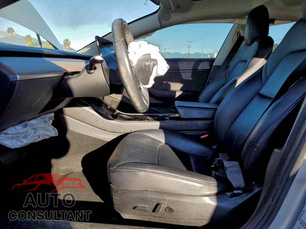 TESLA MODEL 3 2018 - 5YJ3E1EA7JF060723