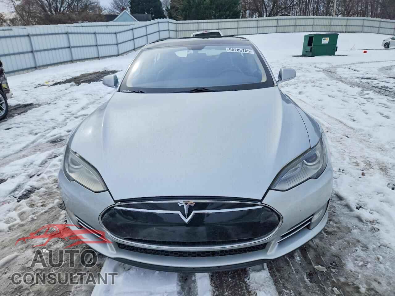 TESLA MODEL S 2013 - 5YJSA1CN7DFP15531