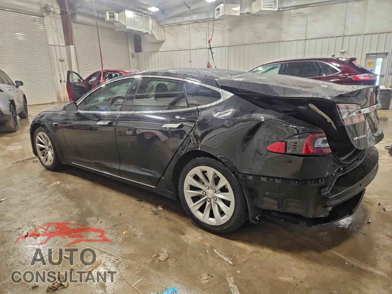 TESLA MODEL S 2019 - 5YJSA1E25KF299866