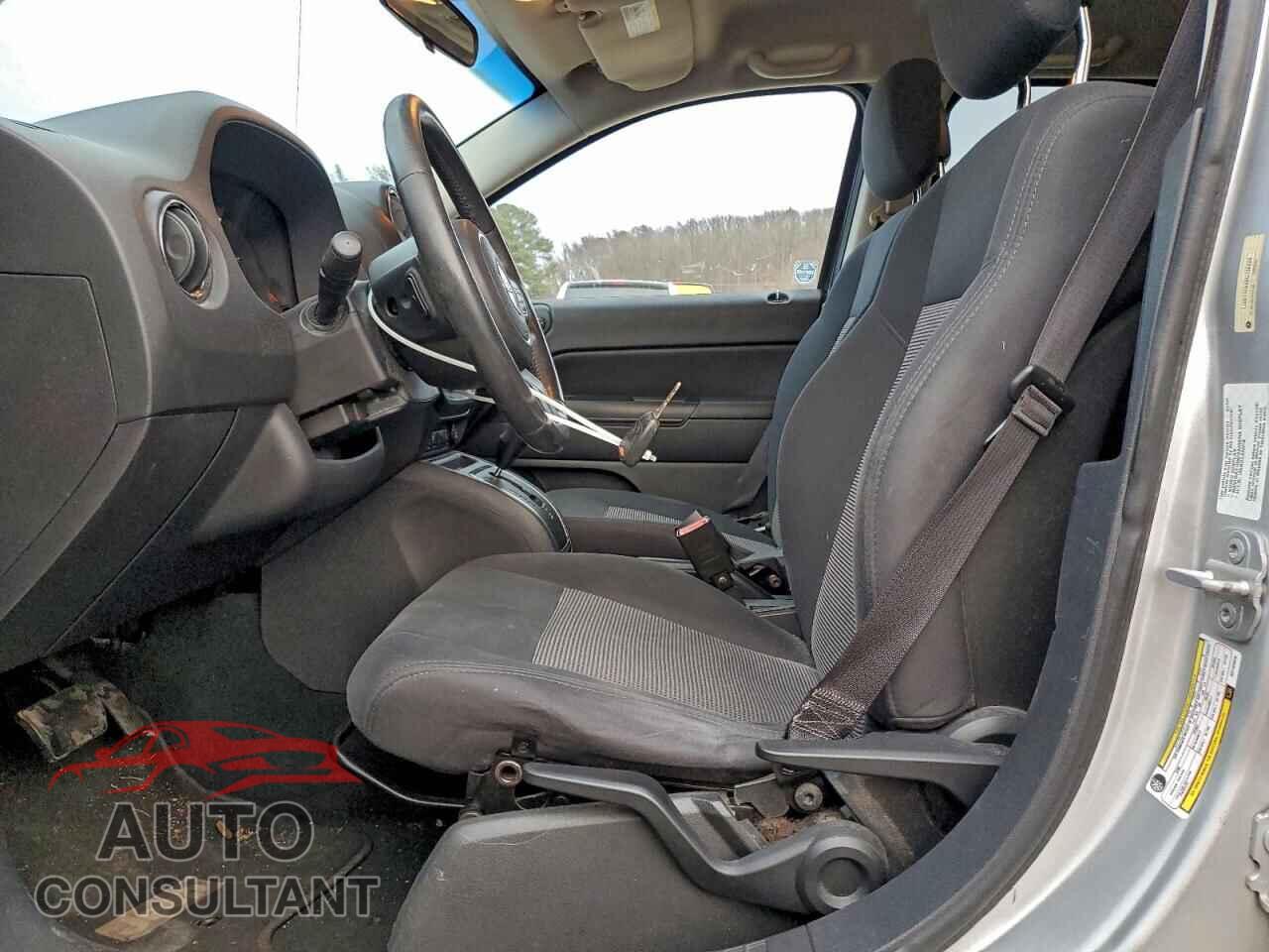 JEEP COMPASS 2011 - 1J4NT1FA8BD138829
