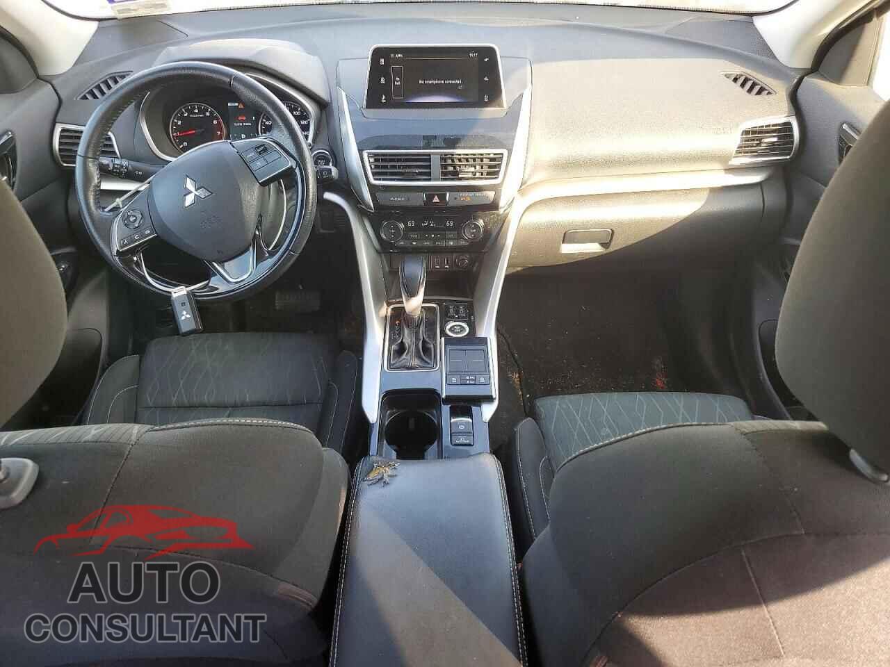 MITSUBISHI ECLIPSE 2018 - JA4AT5AA3JZ068476