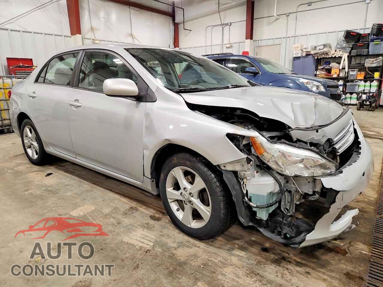 TOYOTA COROLLA 2013 - 2T1BU4EE9DC001863