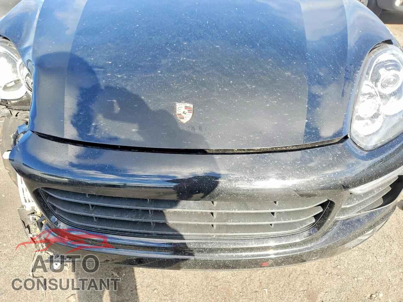 PORSCHE CAYENNE 2015 - WP1AB2A21FLA60627