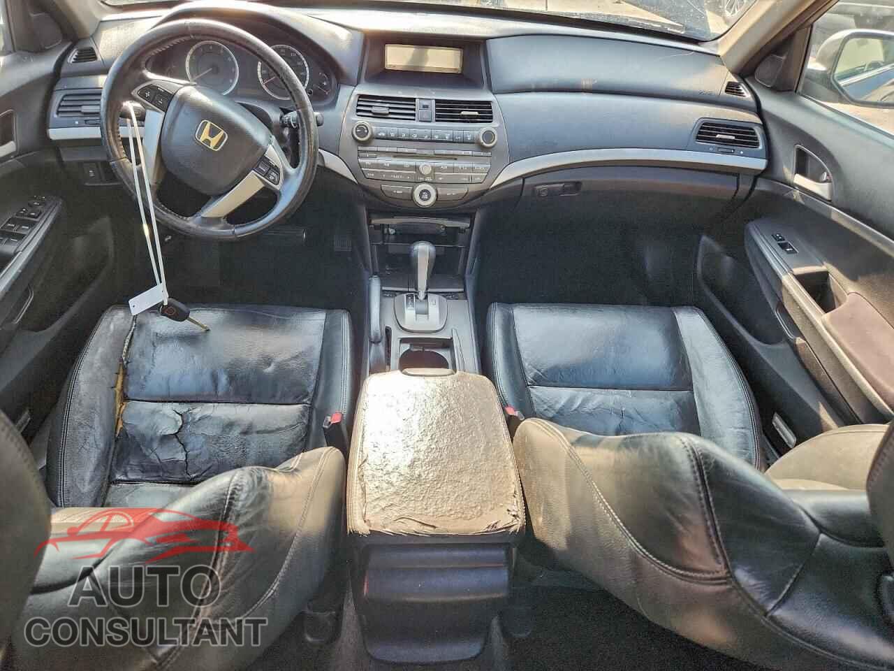 HONDA ACCORD 2011 - 1HGCP2F61BA016321