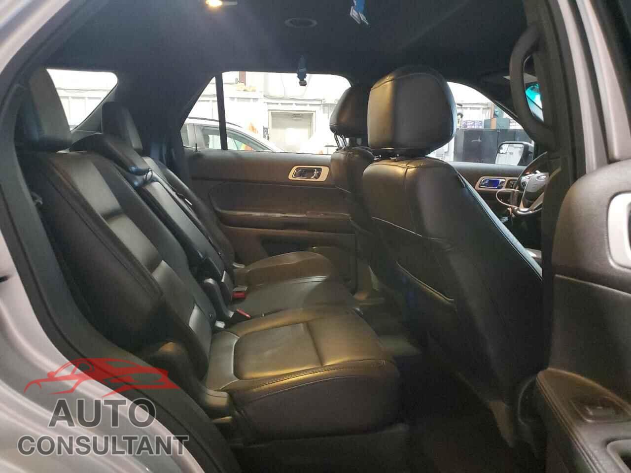FORD EXPLORER 2015 - 1FM5K8F82FGB74742