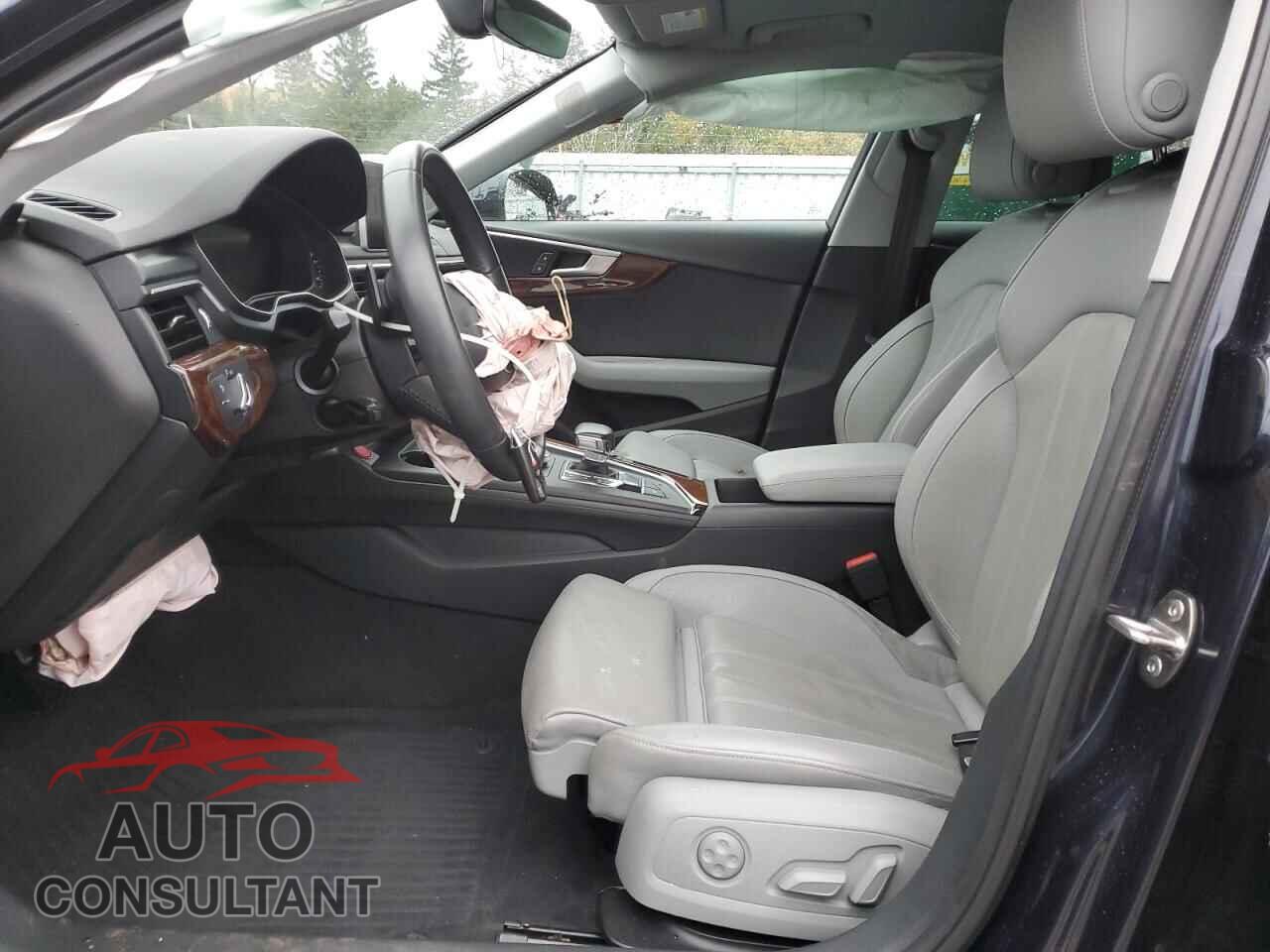 AUDI A4 2018 - WAUCNAF45JA088129