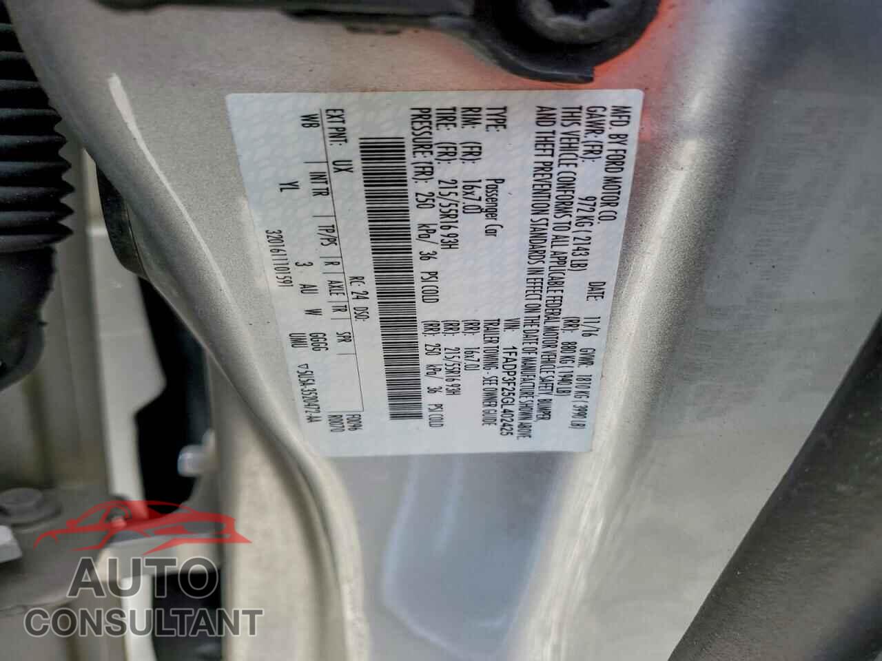 FORD FOCUS 2016 - 1FADP3F25GL402425