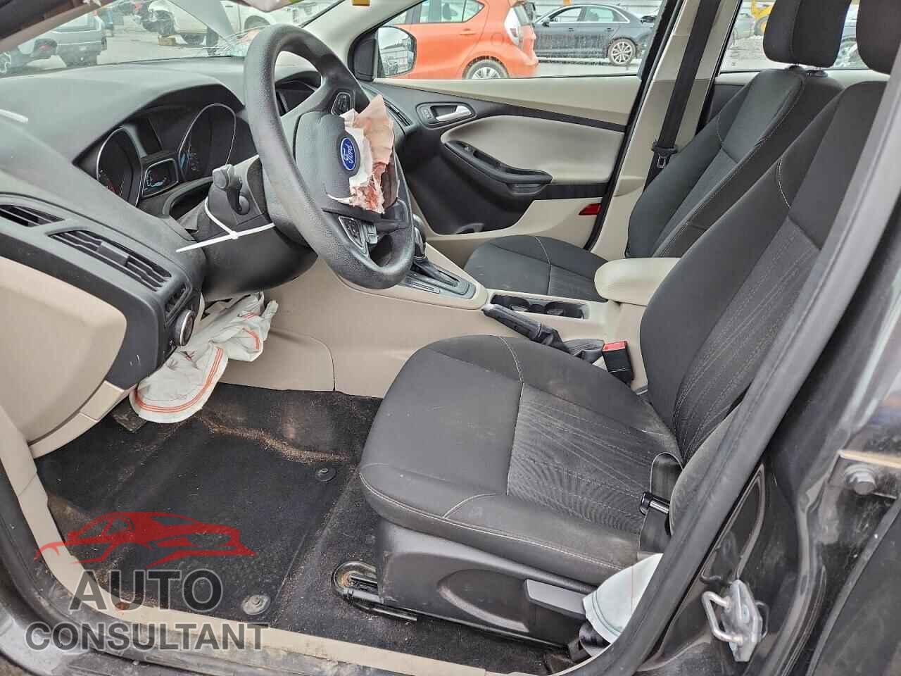 FORD FOCUS 2016 - 1FADP3F20GL226450