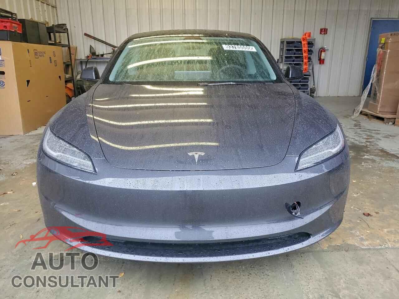 TESLA MODEL 3 2024 - 5YJ3E1EB3RF743555
