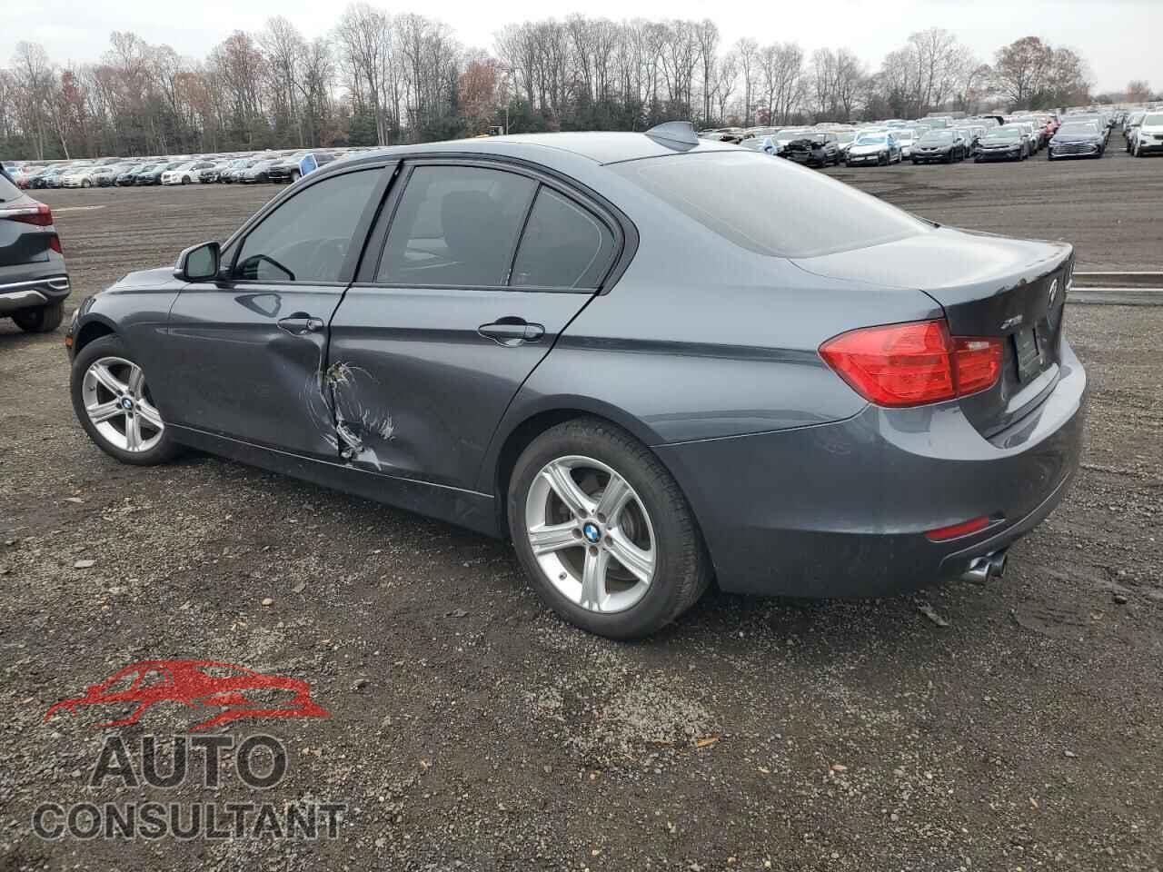 BMW 3 SERIES 2013 - WBA3B5C56DF598252