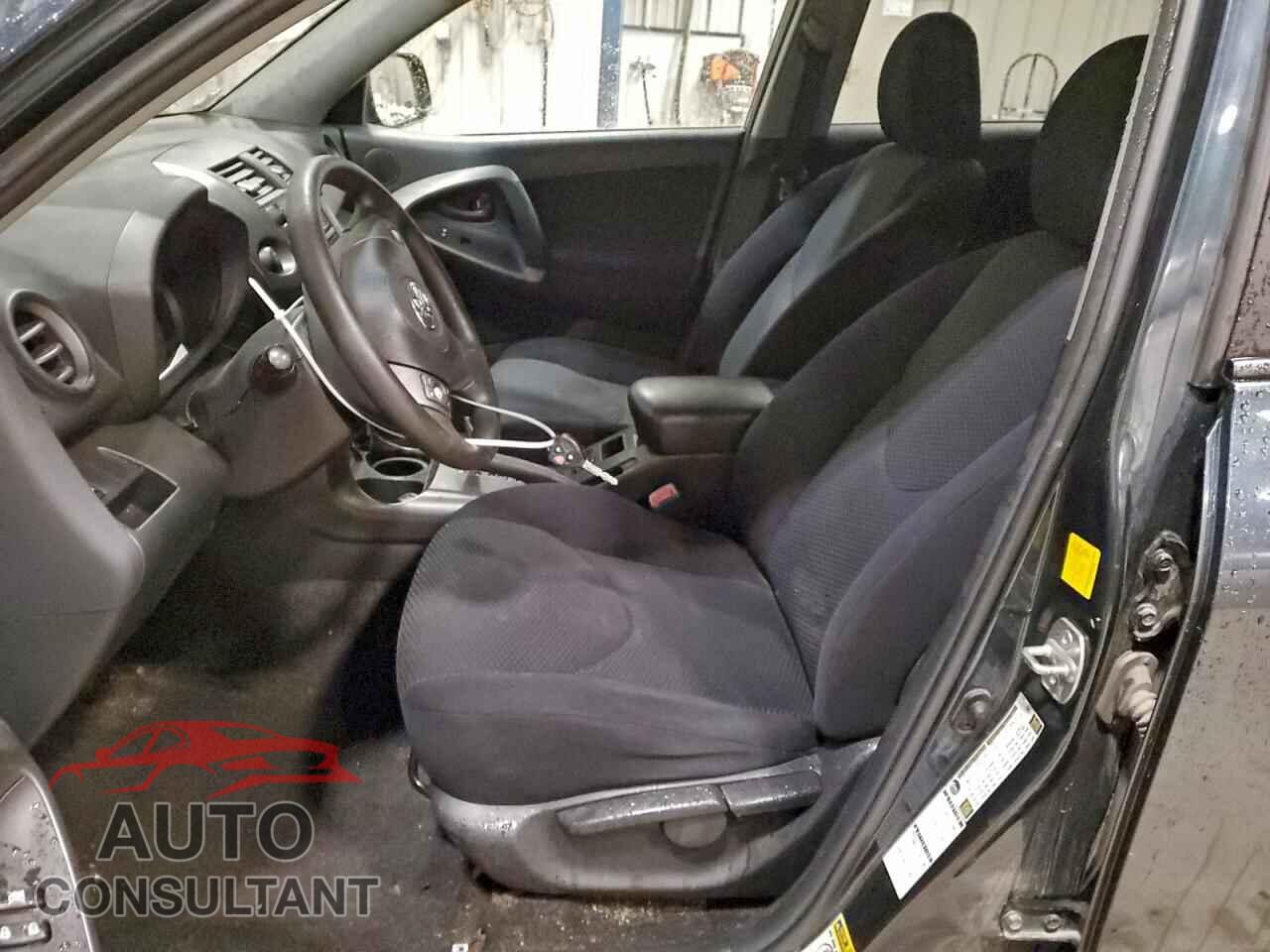 TOYOTA RAV4 2011 - 2T3RF4DV1BW100559
