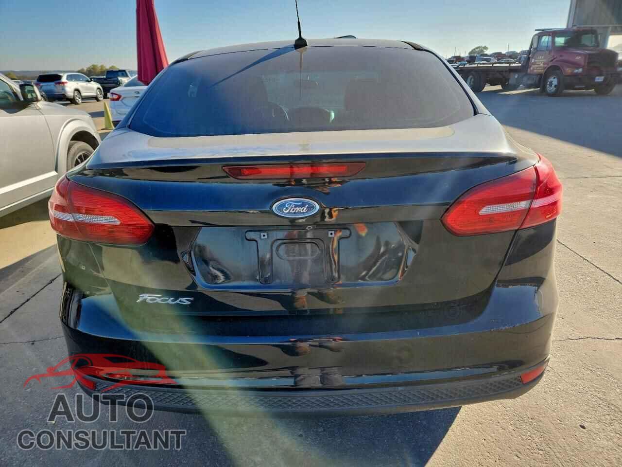 FORD FOCUS 2017 - 1FADP3E2XHL229827