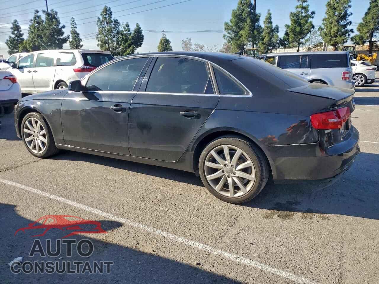 AUDI A4 2013 - WAUEFAFL3DN022348