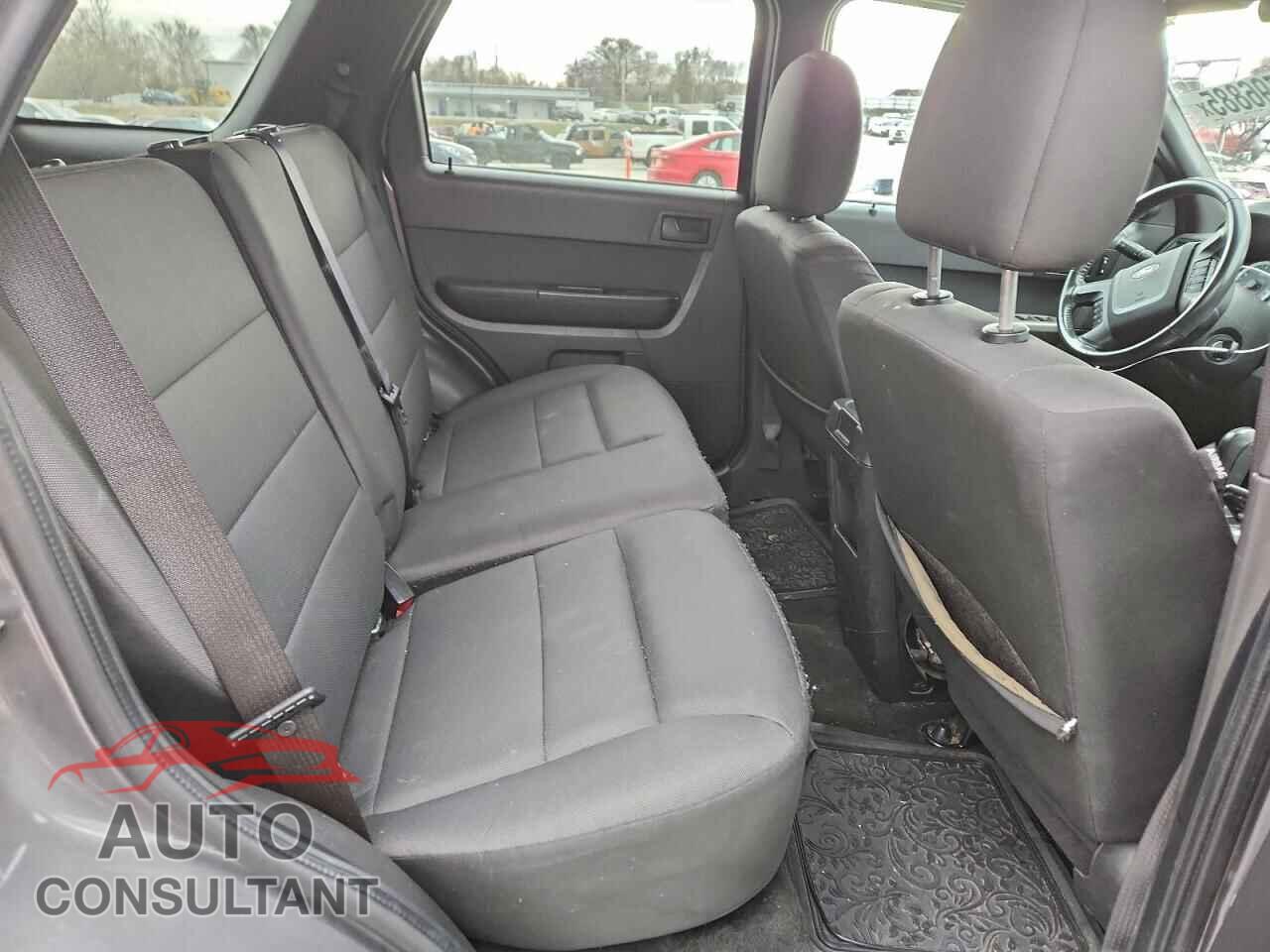 FORD ESCAPE 2011 - 1FMCU0D72BKB60134