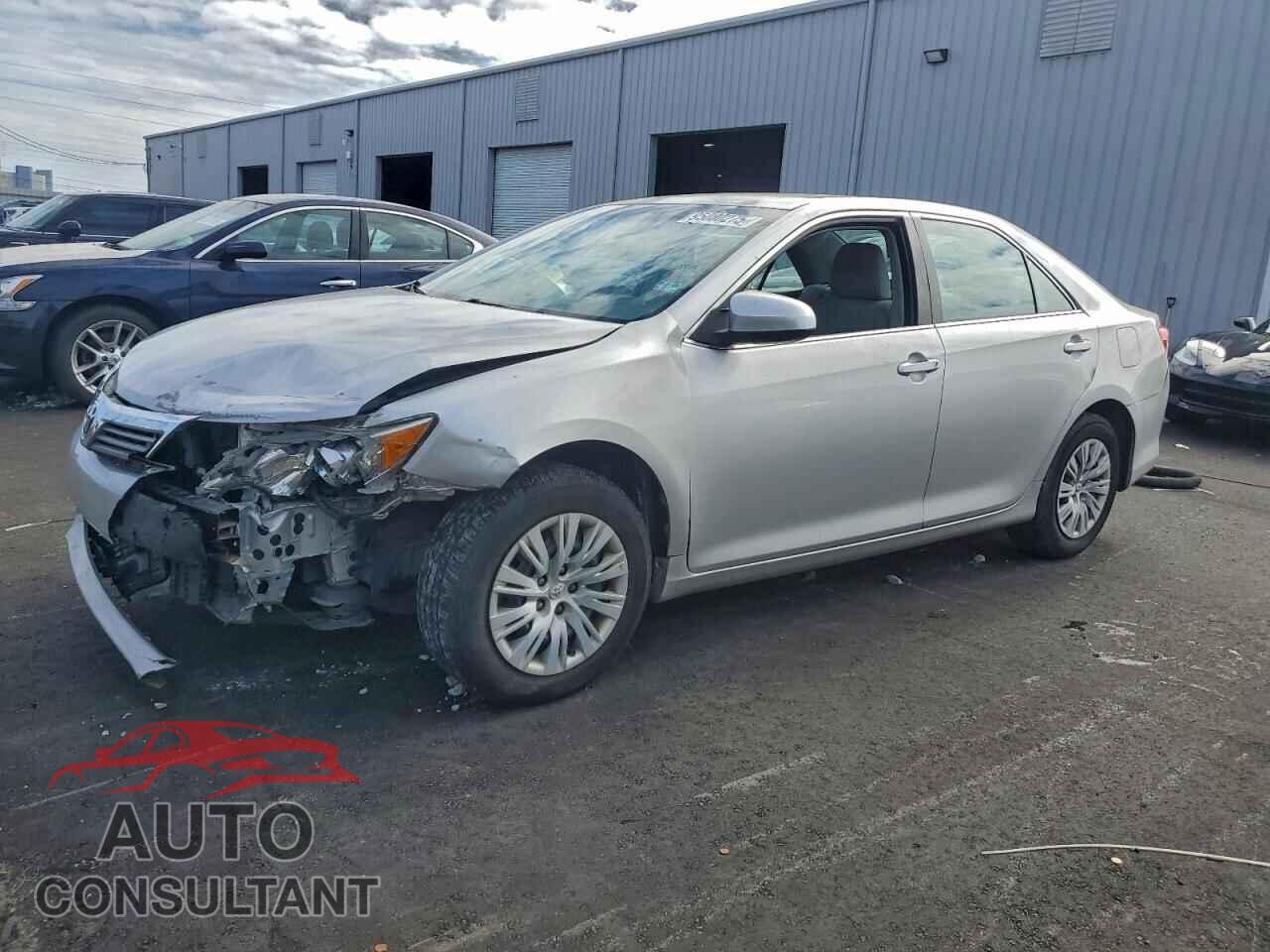 TOYOTA CAMRY 2012 - 4T1BF1FK5CU621300