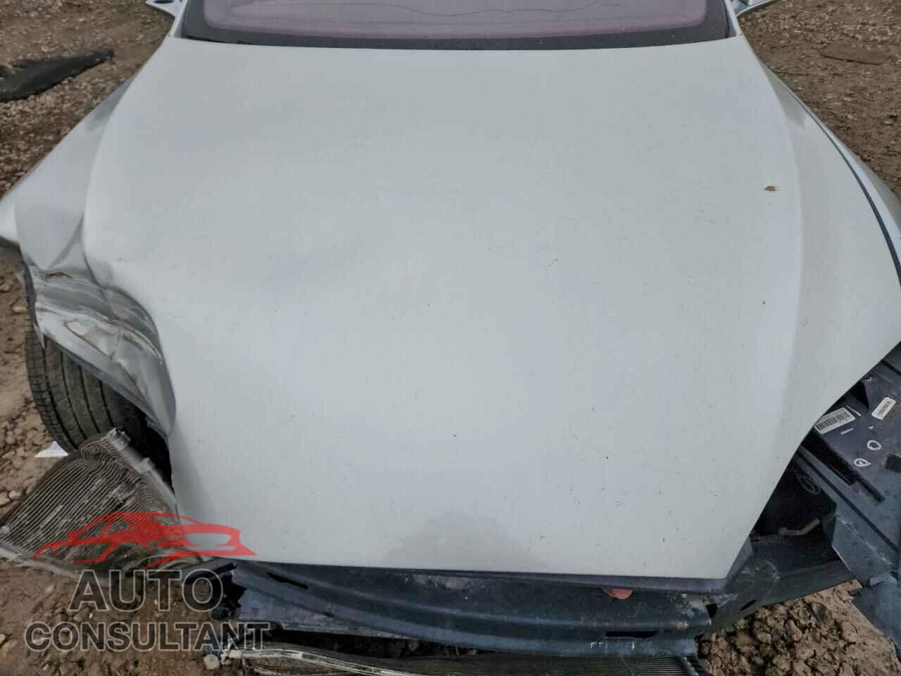 TESLA MODEL S 2014 - 5YJSA1H25EFP69121