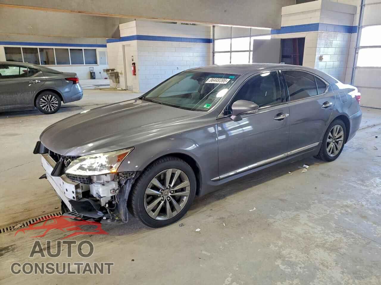 LEXUS LS460 2015 - JTHCL5EF2F5024177