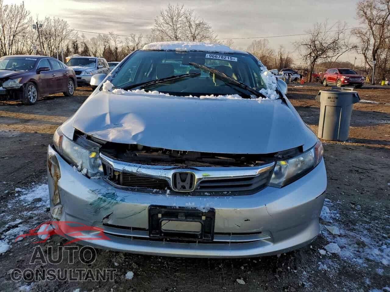 HONDA CIVIC 2012 - 2HGFB2F55CH520943