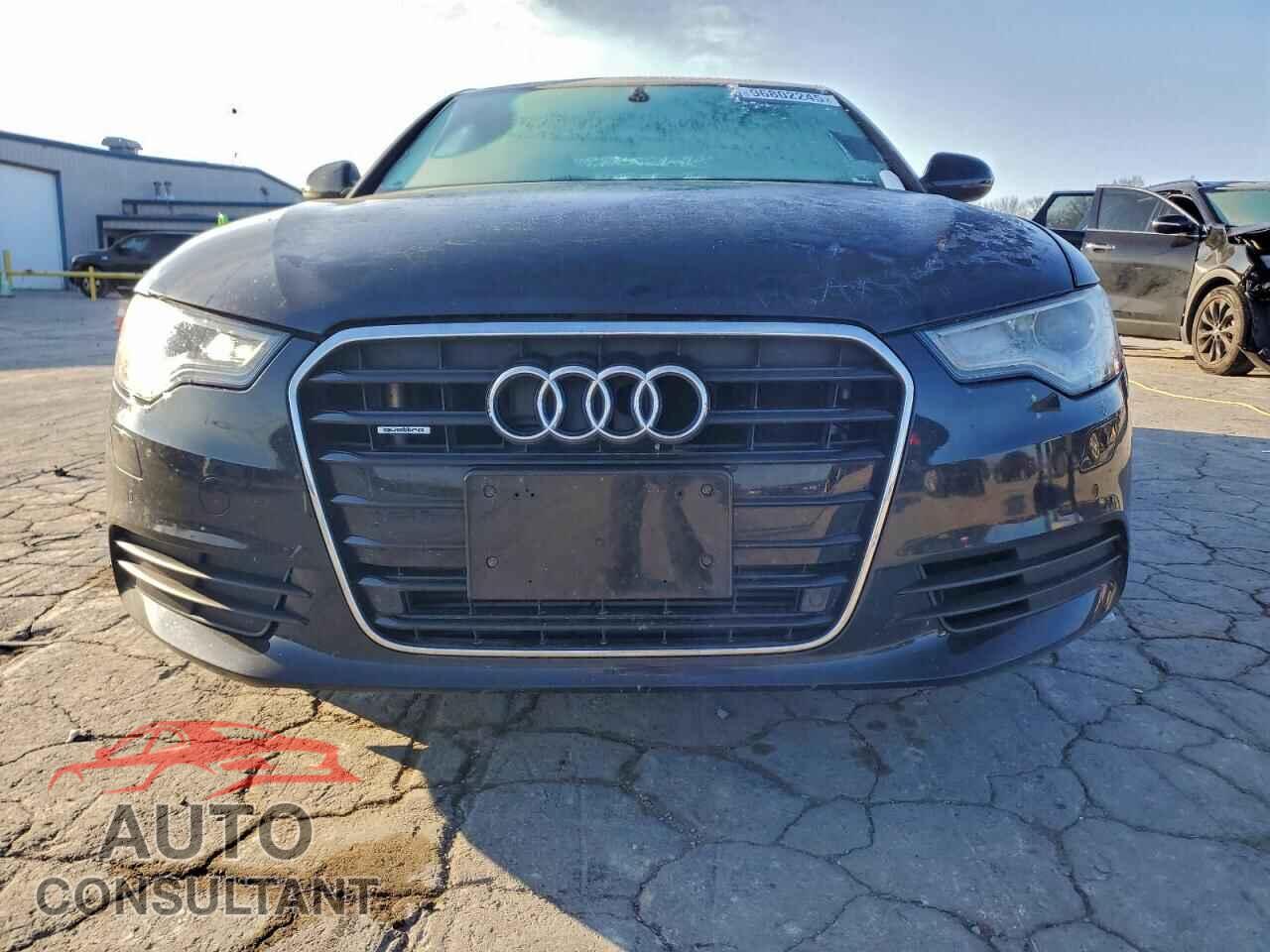 AUDI A6 2013 - WAUGFAFC3DN059196