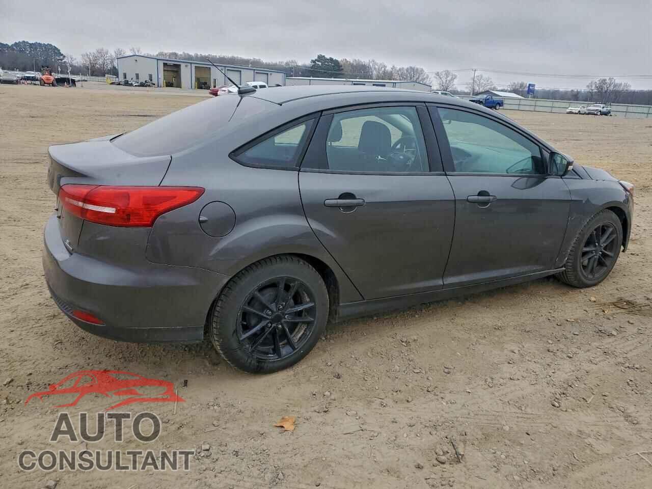 FORD FOCUS 2015 - 1FADP3F28FL276253