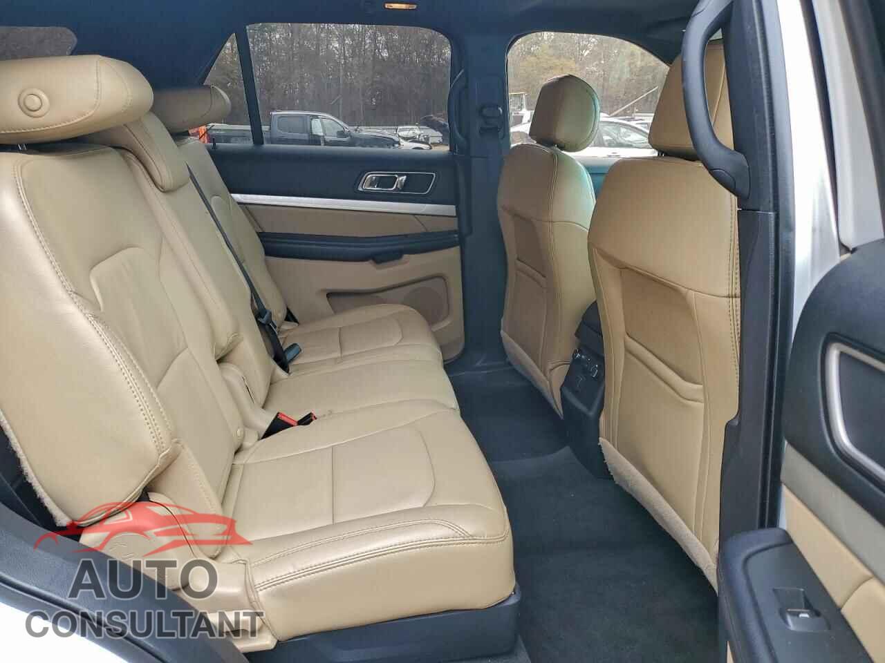 FORD EXPLORER 2017 - 1FM5K8D85HGD18161