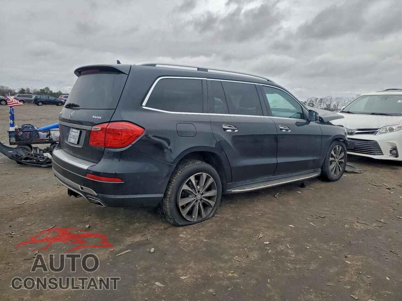 MERCEDES-BENZ GL-CLASS 2013 - 4JGDF7CE4DA267380