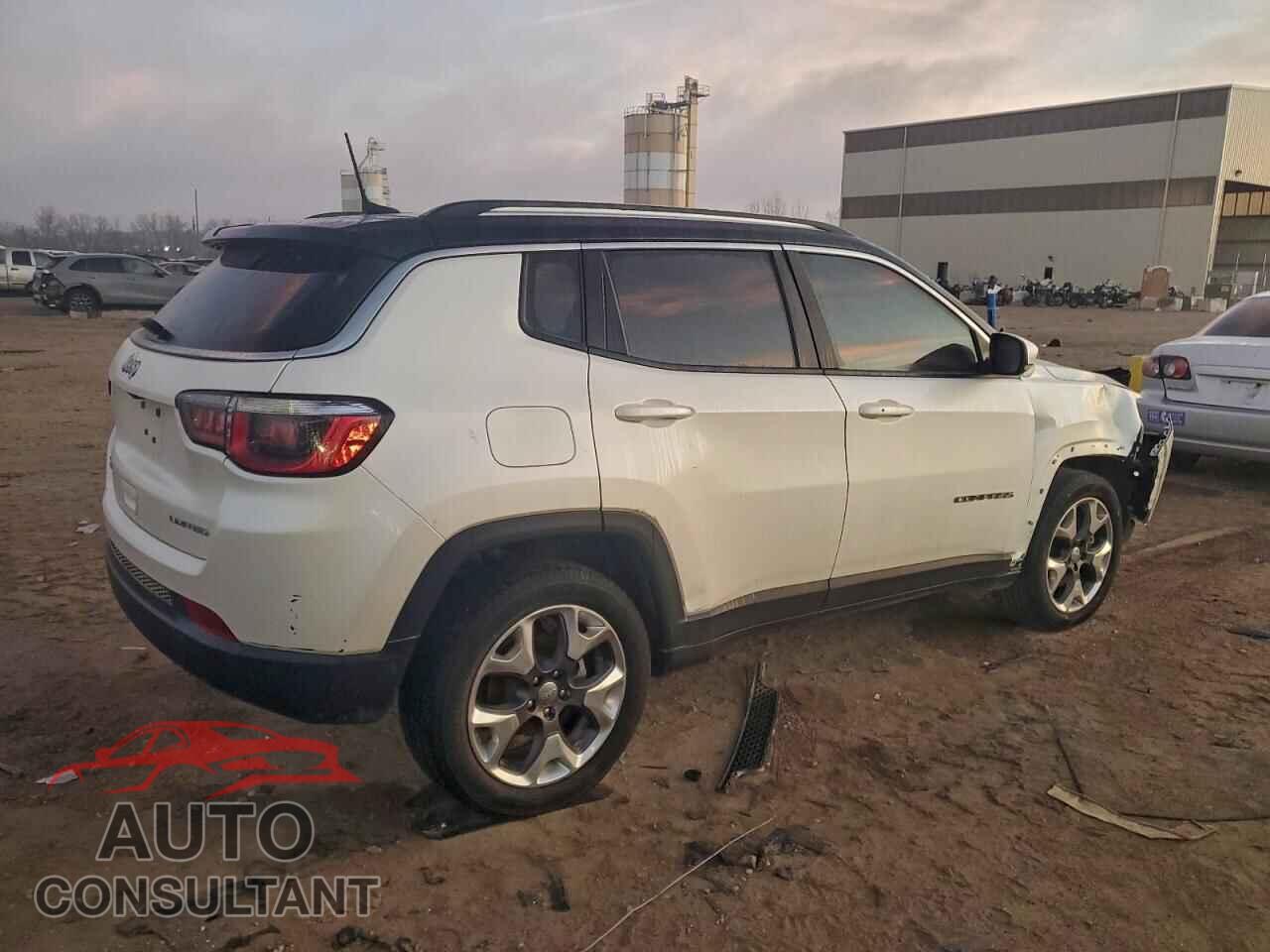 JEEP COMPASS 2017 - 3C4NJDCB5HT665613