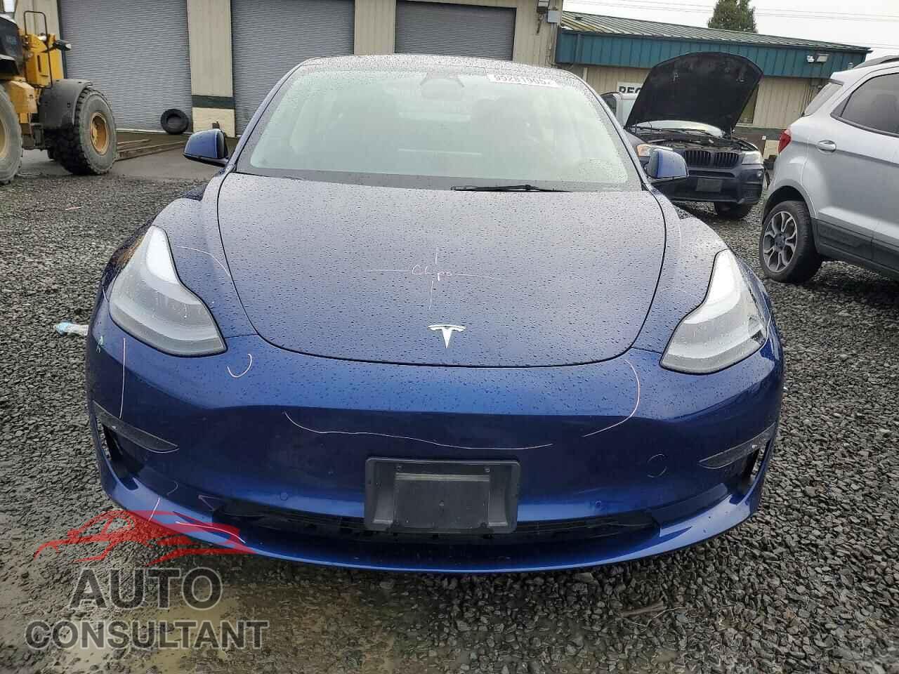 TESLA MODEL 3 2022 - 5YJ3E1EB6NF162657