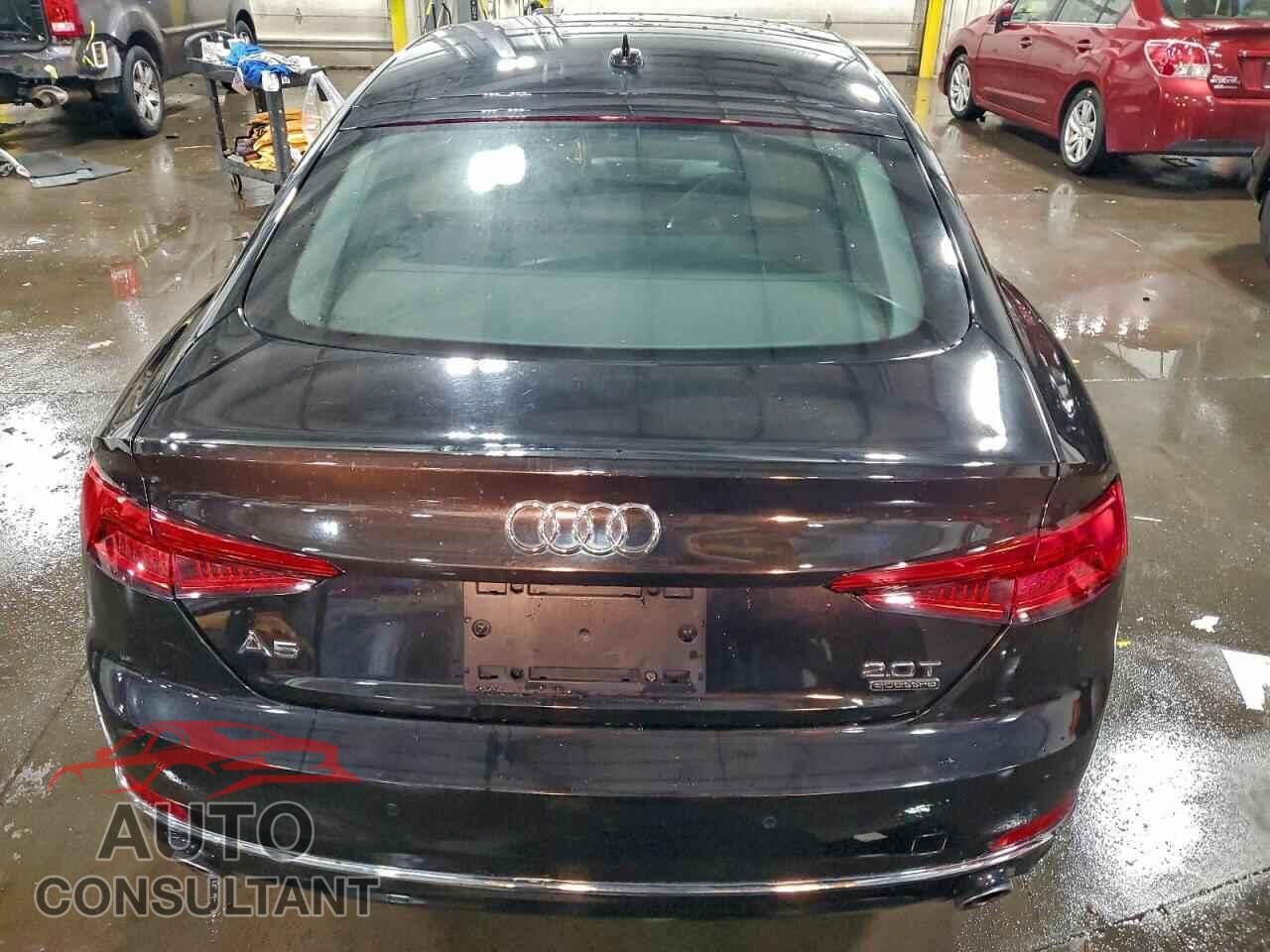 AUDI A5 2018 - WAUBNCF58JA007785