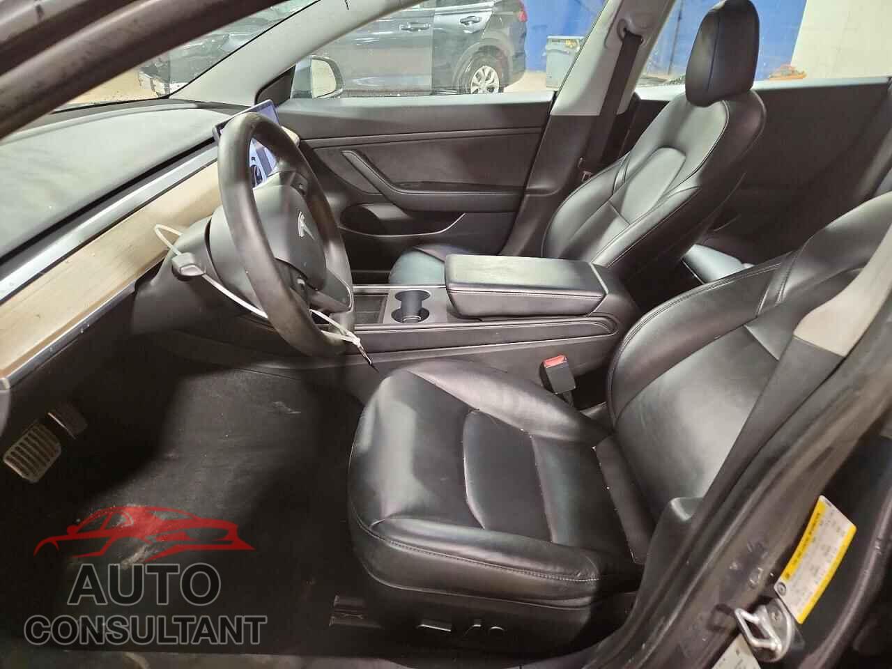 TESLA MODEL 3 2021 - 5YJ3E1EA0MF854094