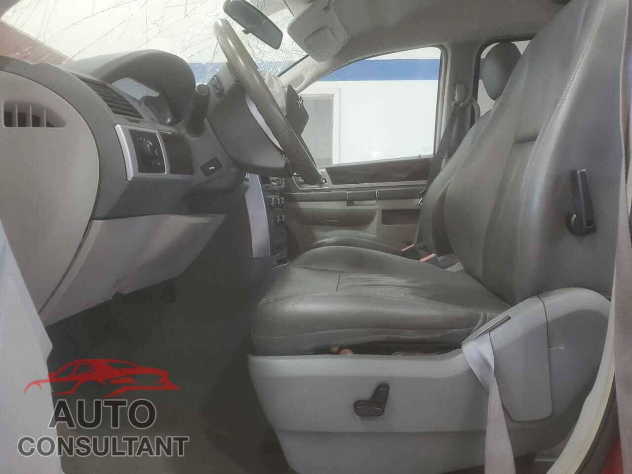 DODGE CARAVAN 2010 - 2D4RN5DX1AR132742