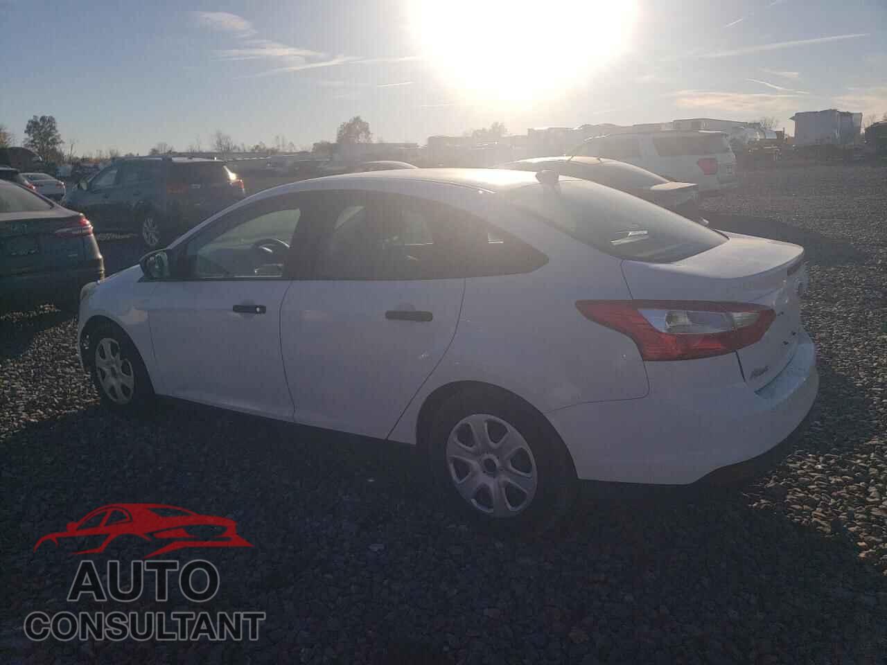 FORD FOCUS 2014 - 1FADP3E20EL399965