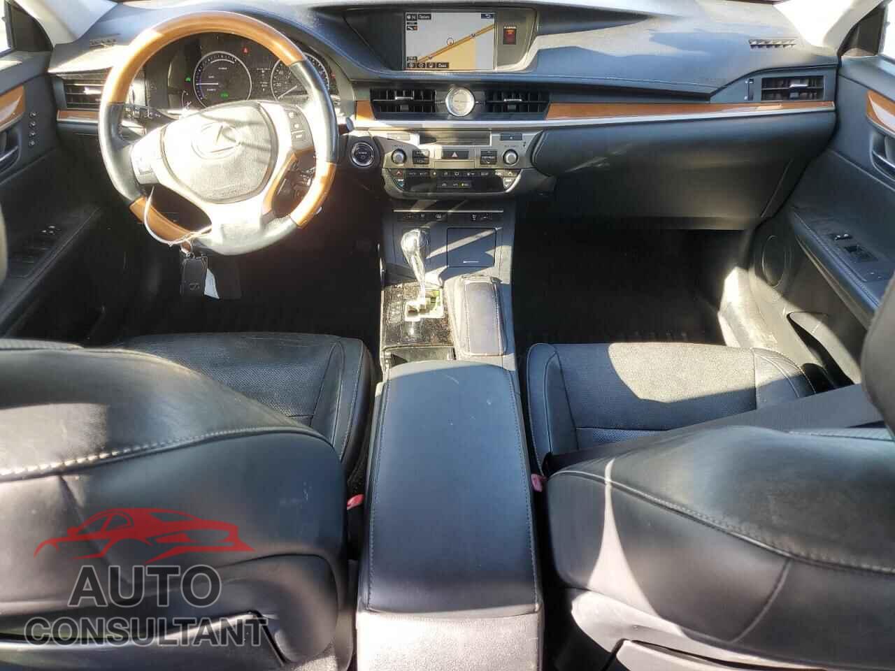 LEXUS ES300 2015 - JTHBW1GG3F2085301