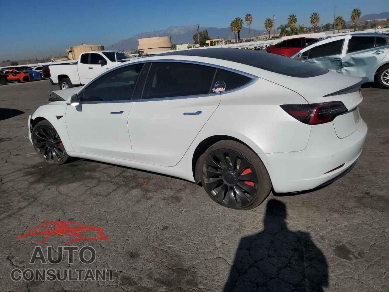 TESLA MODEL 3 2018 - 5YJ3E1EB4JF084258