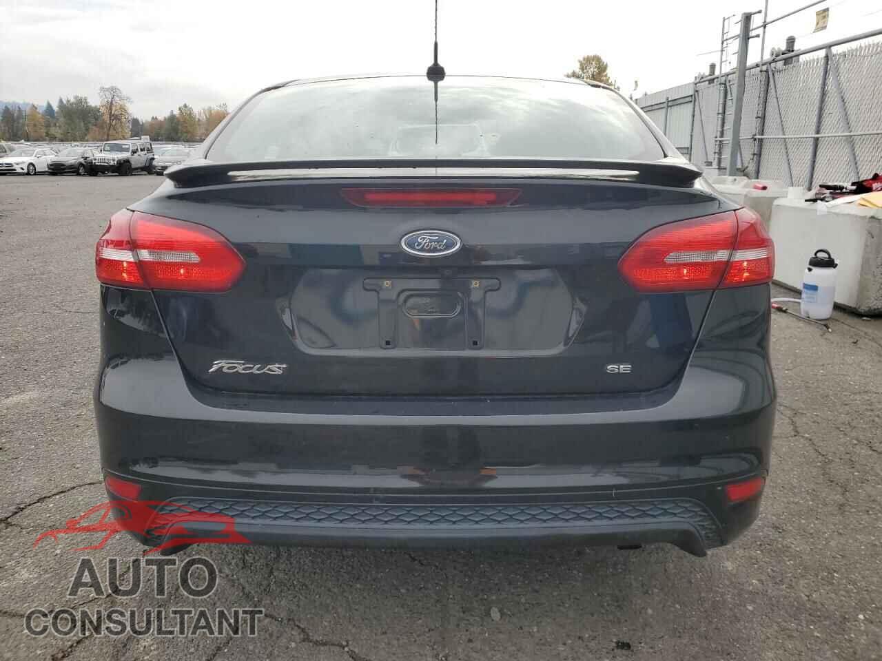 FORD FOCUS 2015 - 1FADP3F23FL249140