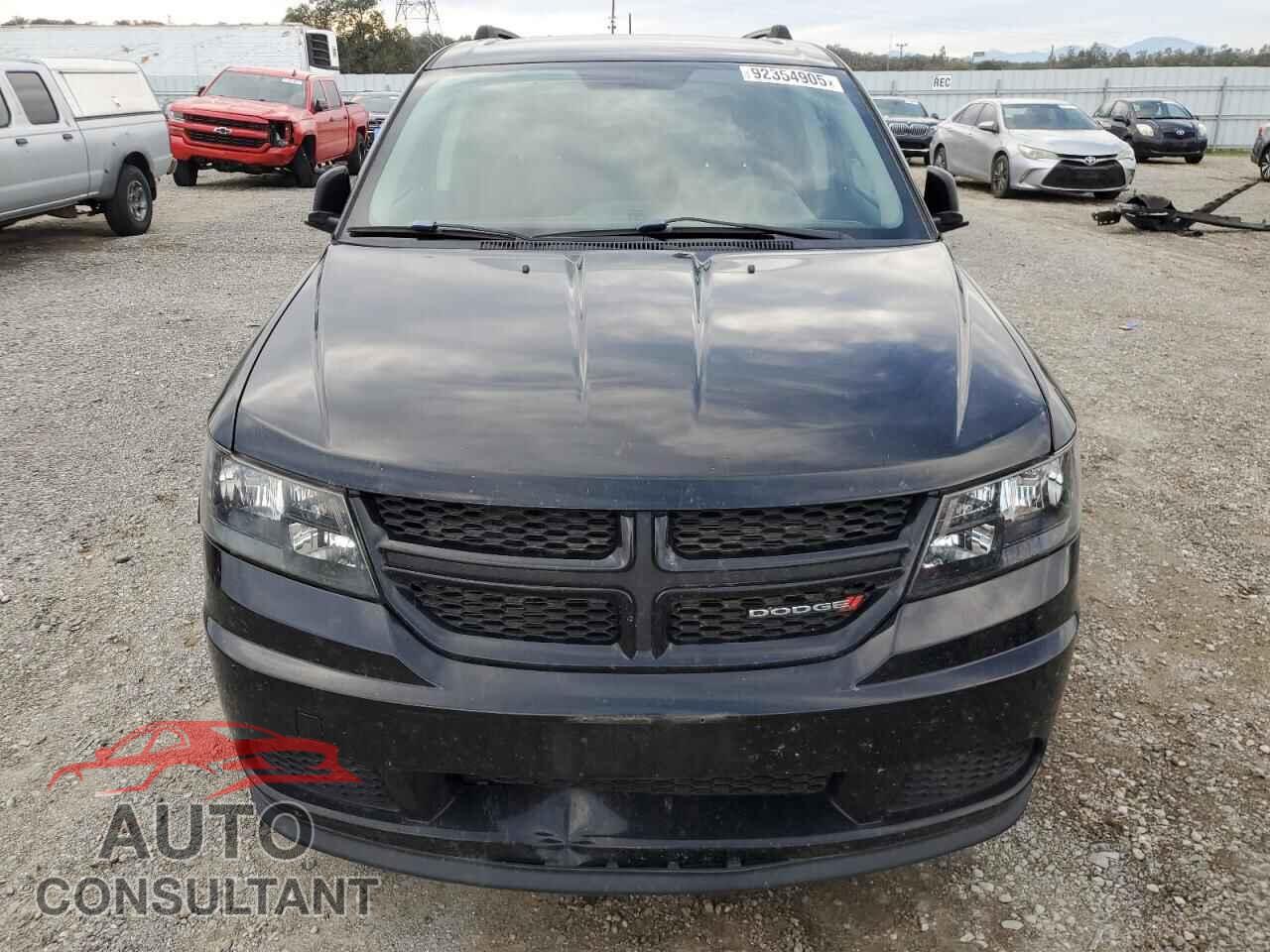 DODGE JOURNEY 2017 - 3C4PDCAB5HT683039