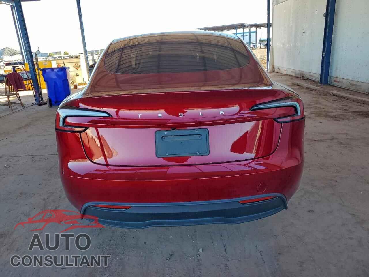 TESLA MODEL 3 2024 - 5YJ3E1EA4RF830646