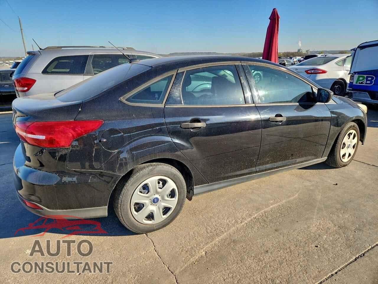 FORD FOCUS 2017 - 1FADP3E2XHL229827